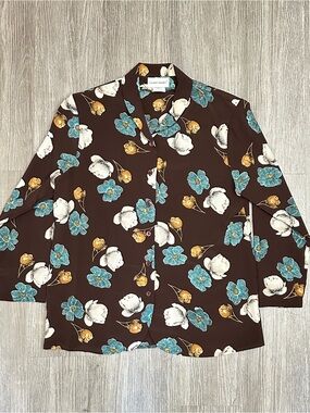 Graver Studio Floral Button-Down Shirt Size M